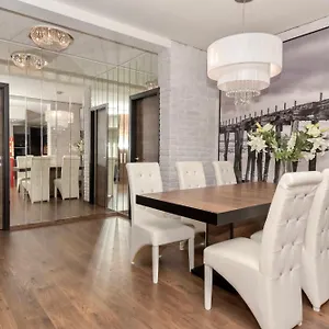 Nightingale Luxury , Budapest Ungheria